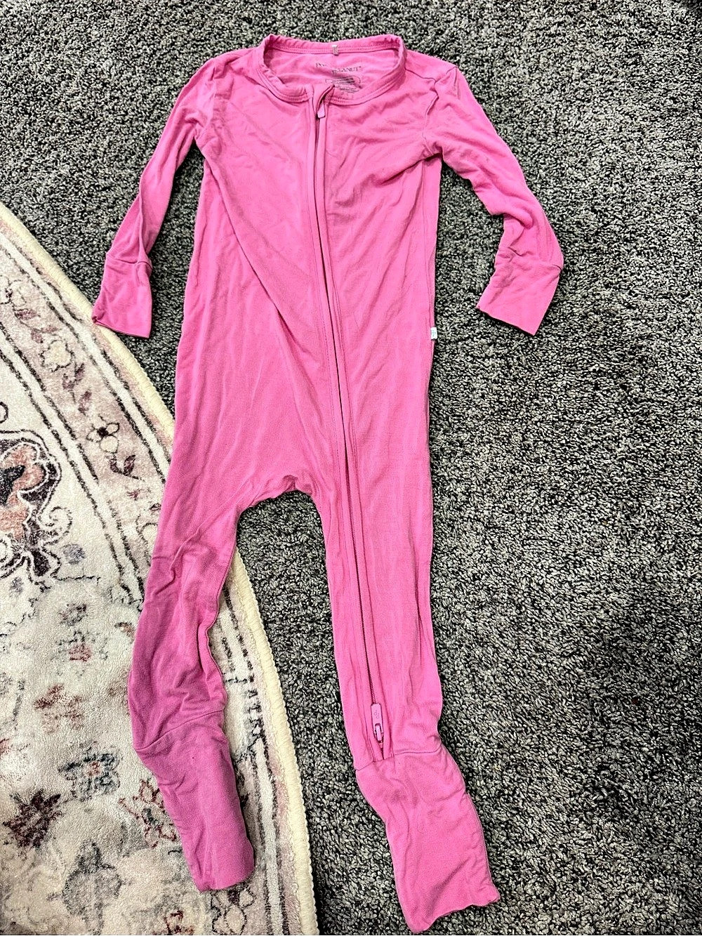 Posh Peanut Pink Zipper Footie Baby 12-18M